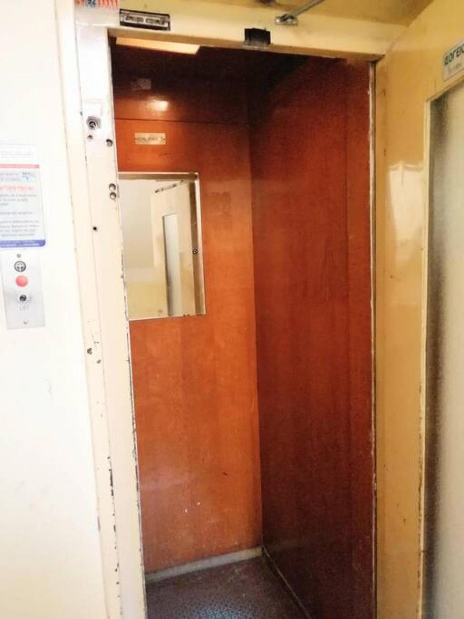 Magnificent Apartment In Plaka Ateny Zewnętrze zdjęcie