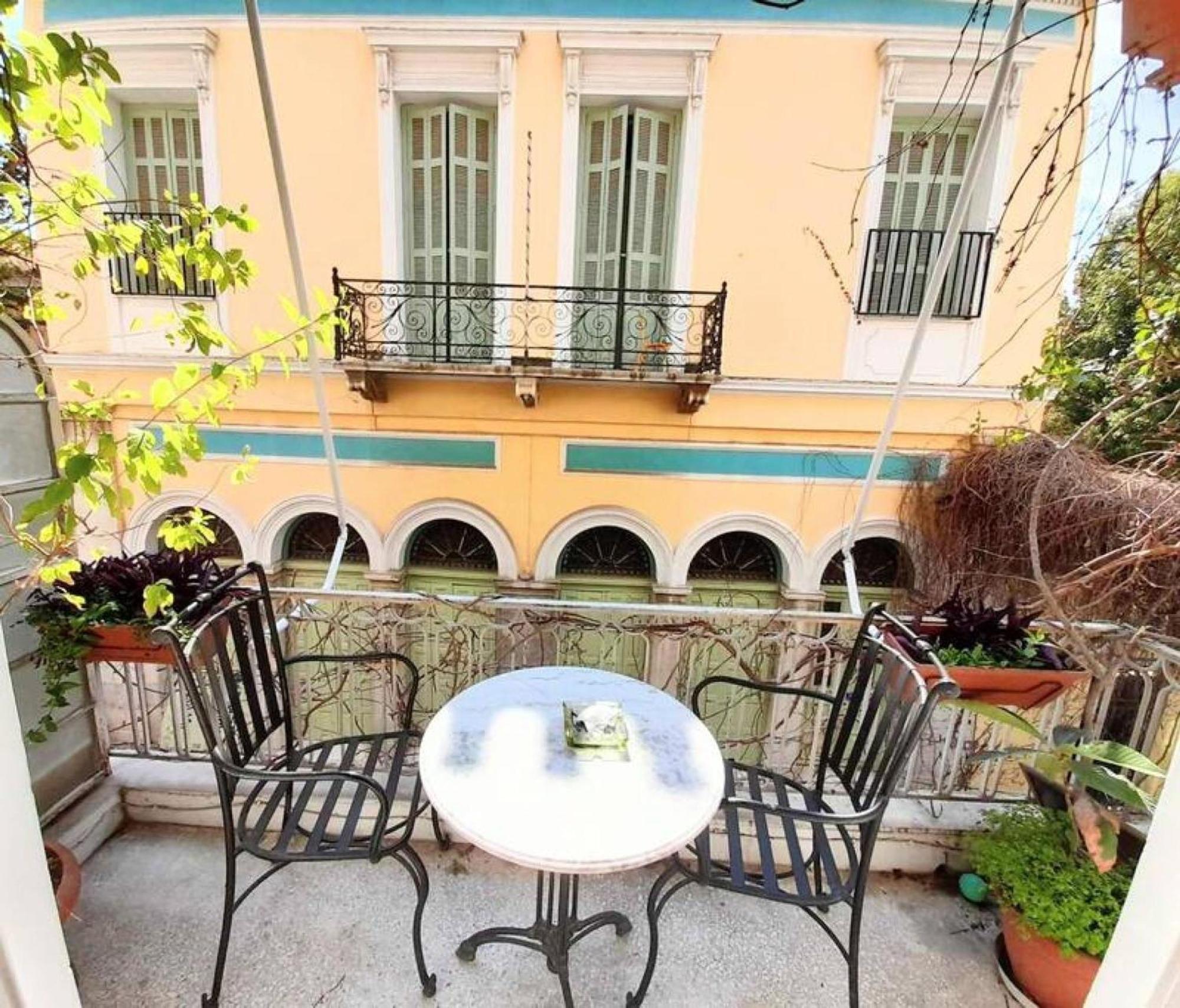 Magnificent Apartment In Plaka Ateny Zewnętrze zdjęcie