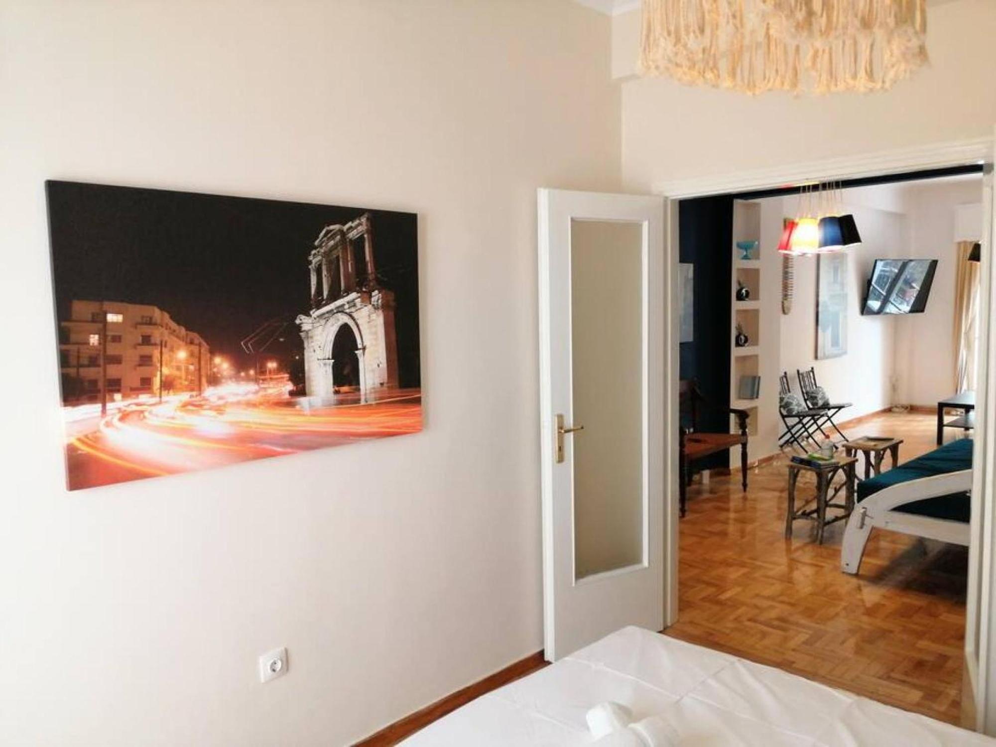 Magnificent Apartment In Plaka Ateny Zewnętrze zdjęcie