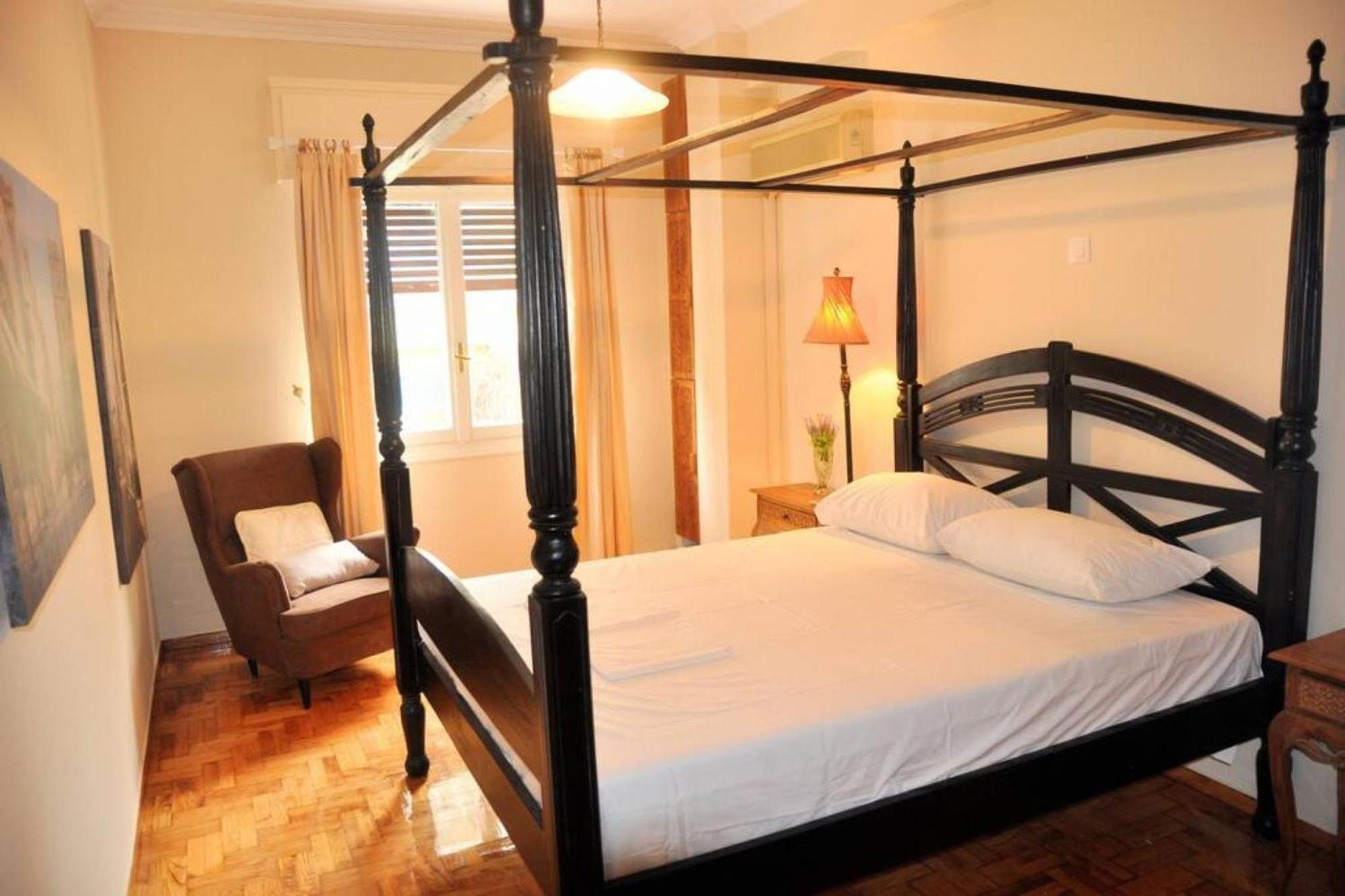 Magnificent Apartment In Plaka Ateny Zewnętrze zdjęcie